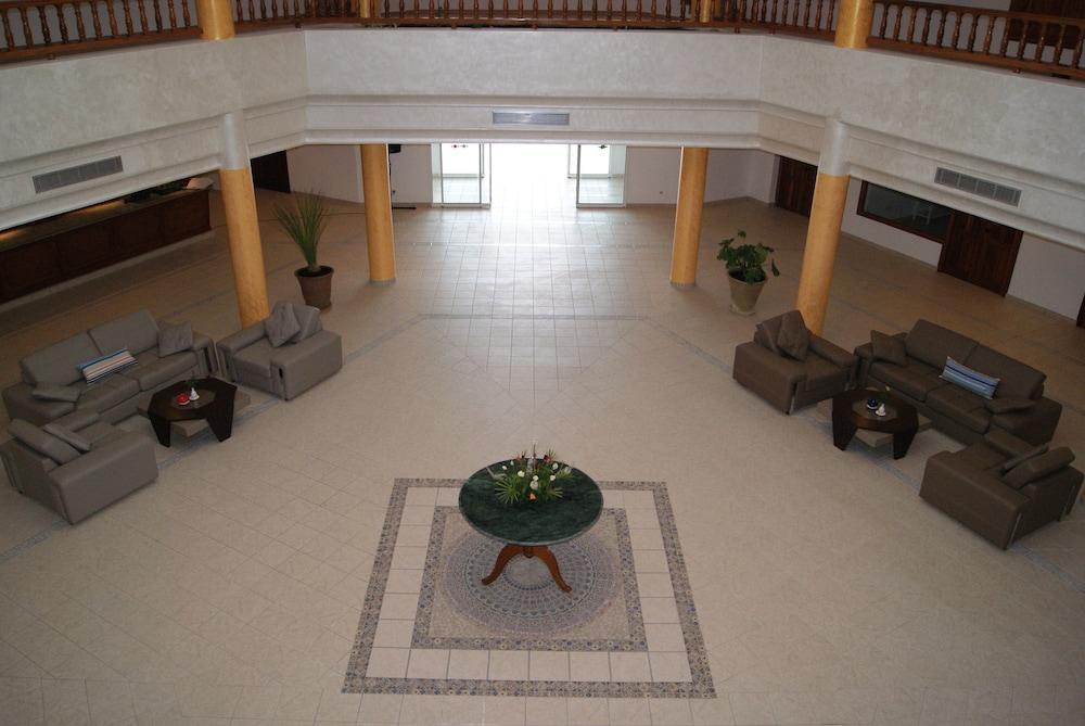 Le Grand Hotels Des Thermes Мезрая Экстерьер фото